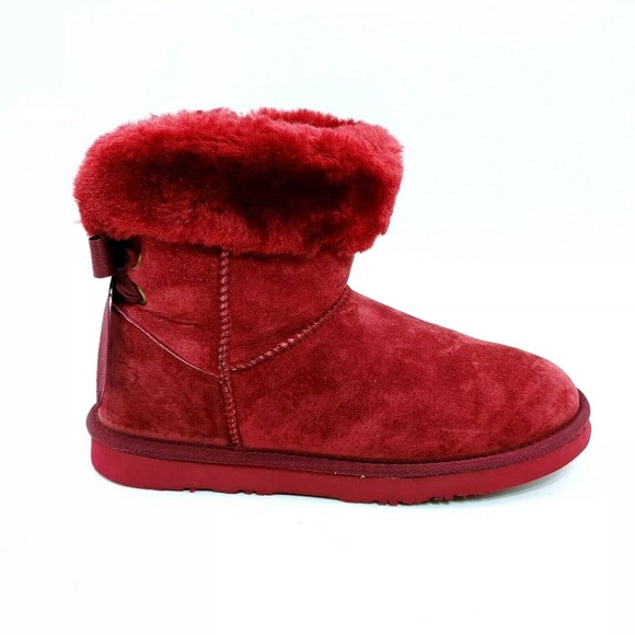 COPY - NIB Lamo water resistant boot -Size 9 - Picture 2 of 3